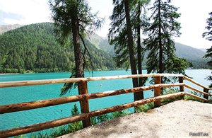 Rundwanderung um den Antholzersee im Kronplatz-Gebiet