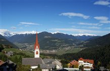 Blick von Geiselsberg auf Olang und Rasen